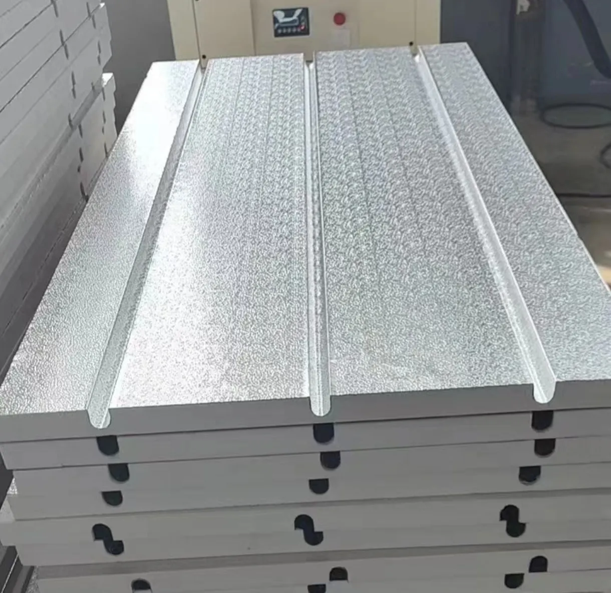 Do you know how to install underfloor heating panels correctly?